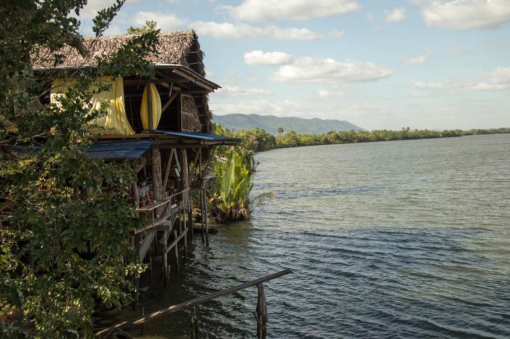 Samon Village Kampot Exterior foto